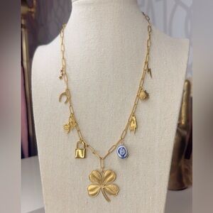 X-Large Vintage good luck ☘️ charm necklace! 18kt gold plated 19” chain